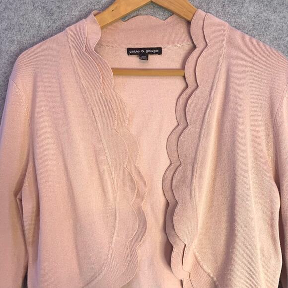 Cable and Guage Blush Pink Scalloped Bolero Sheug Cardigan, Women’s Size Medium - Picture 2 of 12
